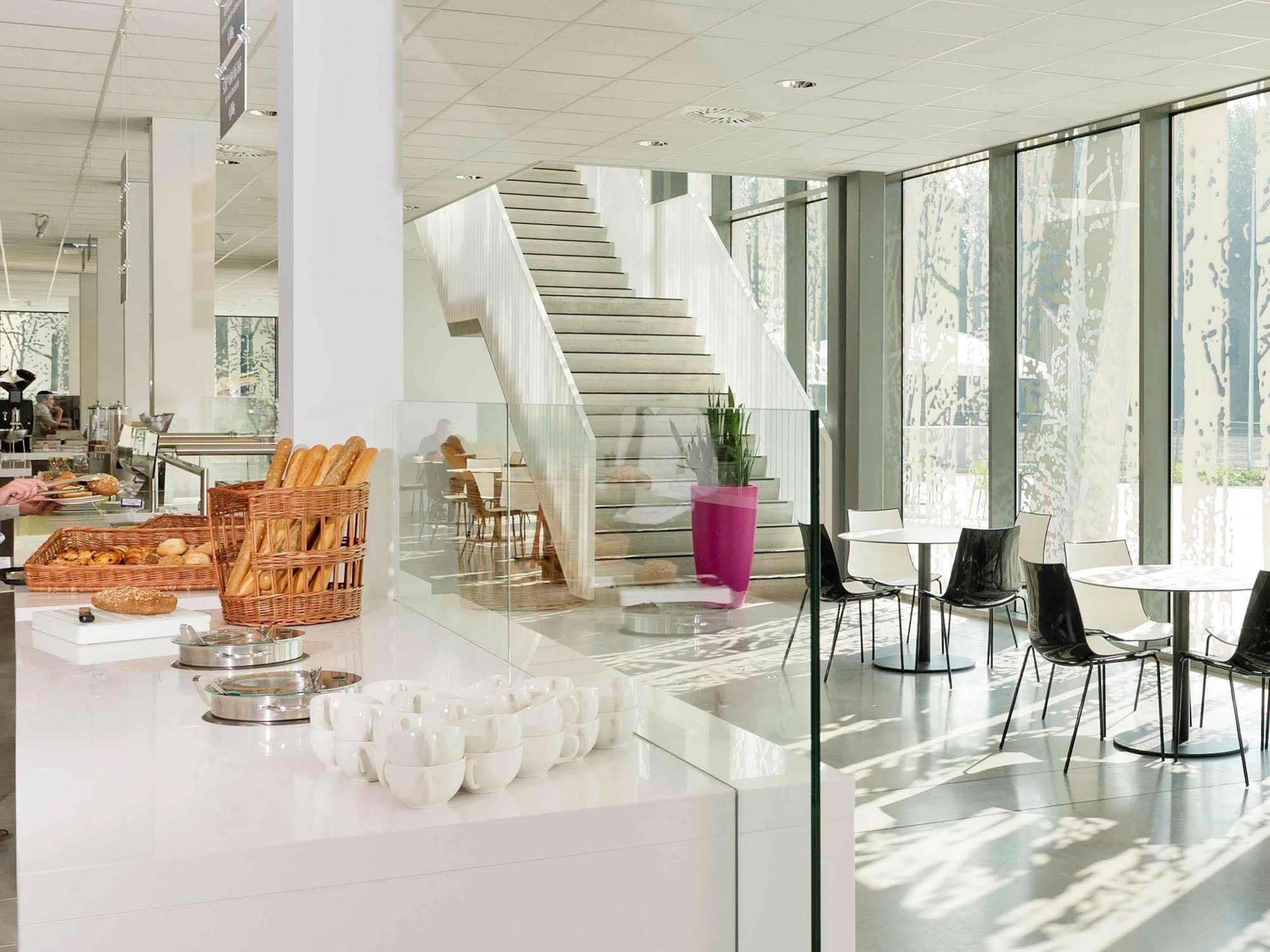 Ibis Heverlee Louvain Exterior foto